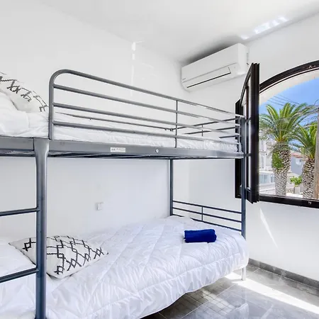 Cilia By Interhome *