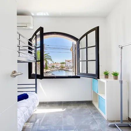 Cilia By Interhome